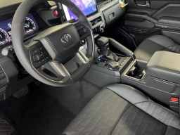 Toyota Tacoma 4WD TRD Off Road Double Cab 5' Bed AT (Natl) 2026