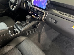 Toyota Tacoma 4WD TRD Off Road Double Cab 5' Bed AT (Natl) 2026