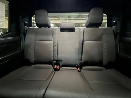 Toyota Tacoma 4WD SR5 Double Cab 6' Bed AT (Natl) 2025
