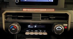 Toyota Tacoma 4WD SR5 Double Cab 6' Bed AT (Natl) 2025