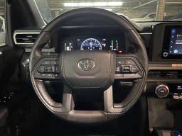 Toyota Tacoma 4WD SR5 Double Cab 6' Bed AT (Natl) 2025