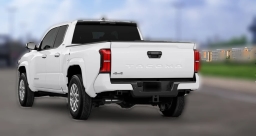 Toyota Tacoma 4WD SR5 Double Cab 6' Bed AT (Natl) 2026