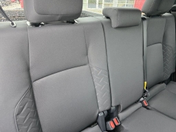 Toyota Tacoma 4WD SR5 Double Cab 6' Bed AT (Natl) 2026