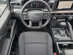 Toyota Tacoma 4WD SR5 Double Cab 6' Bed AT (Natl) 2026