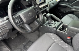 Toyota Tacoma 4WD SR5 Double Cab 6' Bed AT (Natl) 2026