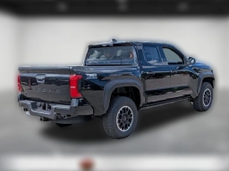 Toyota Tacoma 4WD TRD Off Road Double Cab 6' Bed AT (Natl) 2026