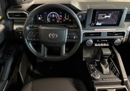 Toyota Tacoma 4WD SR5 Double Cab 6' Bed AT (Natl) 2026
