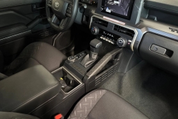 Toyota Tacoma 4WD SR5 Double Cab 6' Bed AT (Natl) 2026