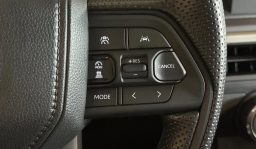 Toyota Tacoma 4WD SR5 Double Cab 6' Bed AT (Natl) 2026