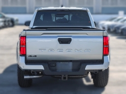 Toyota Tacoma 4WD TRD Sport Double Cab 6' Bed AT (Natl) 2026