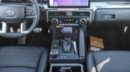 Toyota Tacoma 4WD TRD Sport Double Cab 6' Bed AT (Natl) 2026