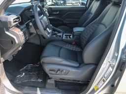 Toyota Tacoma 4WD TRD Sport Double Cab 6' Bed AT (Natl) 2026