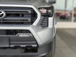 Toyota Tacoma 4WD SR5 Double Cab 6' Bed AT (Natl) 2026