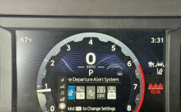 Toyota Tacoma 4WD SR5 Double Cab 6' Bed AT (Natl) 2026