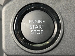 Toyota Tacoma 4WD SR5 Double Cab 6' Bed AT (Natl) 2026