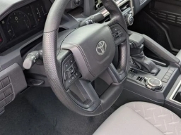 Toyota Tacoma 4WD SR5 Double Cab 6' Bed AT (Natl) 2026