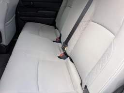 Toyota Tacoma 4WD SR5 Double Cab 6' Bed AT (Natl) 2026