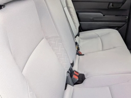 Toyota Tacoma 4WD SR5 Double Cab 6' Bed AT (Natl) 2026