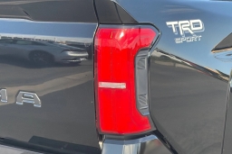 Toyota Tacoma 4WD TRD Sport Double Cab 6' Bed AT (Natl) 2026