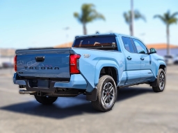 Toyota Tacoma 4WD TRD Sport Double Cab 6' Bed AT (Natl) 2026