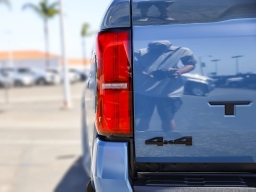 Toyota Tacoma 4WD TRD Sport Double Cab 6' Bed AT (Natl) 2026
