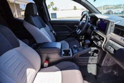 Toyota Tacoma 4WD TRD Sport Double Cab 6' Bed AT (Natl) 2026