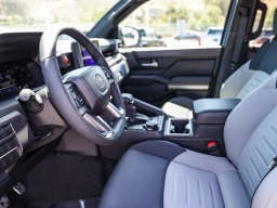 Toyota Tacoma 4WD TRD Sport Double Cab 6' Bed AT (Natl) 2026