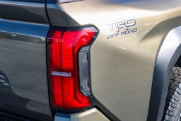 Toyota Tacoma 4WD TRD Off Road Double Cab 6' Bed AT (Natl) 2026