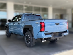 Toyota Tacoma 4WD TRD Off Road Double Cab 6' Bed AT (Natl) 2026