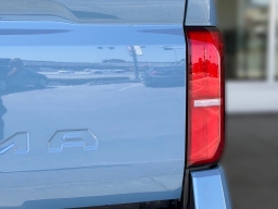 Toyota Tacoma 4WD TRD Off Road Double Cab 6' Bed AT (Natl) 2026