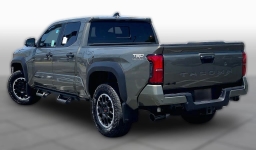 Toyota Tacoma 4WD TRD Off Road Double Cab 6' Bed AT (Natl) 2026