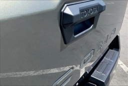 Toyota Tacoma 4WD TRD Off Road Double Cab 6' Bed AT (Natl) 2026