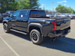 Toyota Tacoma 4WD TRD Off Road Double Cab 6' Bed AT (Natl) 2026