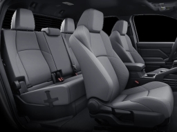 Toyota Tacoma 4WD SR5 Double Cab 5' Bed AT (GS) 2026