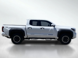 Toyota Tacoma 4WD TRD Off Road Double Cab 6' Bed AT (Natl) 2026
