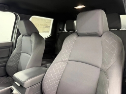 Toyota Tacoma 4WD SR5 Double Cab 6' Bed AT (Natl) 2026