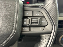 Toyota Tacoma 4WD SR5 Double Cab 6' Bed AT (Natl) 2026