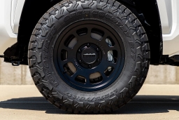 Toyota Tacoma 4WD SR5 Double Cab 6' Bed AT (Natl) 2026