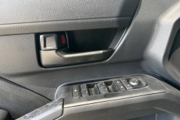 Toyota Tacoma 4WD SR5 Double Cab 6' Bed AT (Natl) 2026