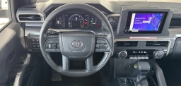 Toyota Tacoma 4WD SR5 Double Cab 6' Bed AT (Natl) 2026