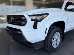 Toyota Tacoma 4WD SR5 Double Cab 6' Bed AT (Natl) 2026