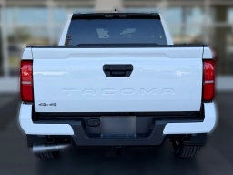 Toyota Tacoma 4WD SR5 Double Cab 6' Bed AT (Natl) 2026