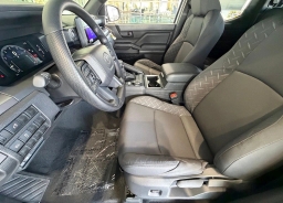 Toyota Tacoma 4WD SR5 Double Cab 6' Bed AT (Natl) 2026
