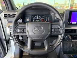 Toyota Tacoma 4WD SR5 Double Cab 6' Bed AT (Natl) 2026