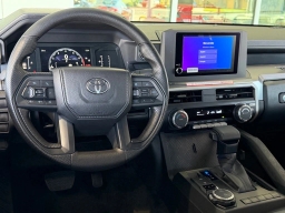 Toyota Tacoma 4WD SR5 Double Cab 6' Bed AT (Natl) 2026