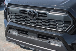 Toyota Tacoma 4WD TRD Off Road Double Cab 6' Bed AT (Natl) 2026