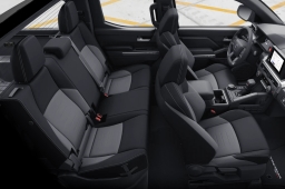 Toyota Tacoma 4WD TRD Sport Double Cab 5' Bed AT (Natl) 2026