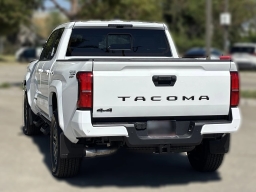 Toyota Tacoma 4WD TRD Sport Double Cab 6' Bed AT (Natl) 2026