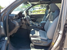 Toyota Tacoma 4WD TRD Off Road Double Cab 6' Bed AT (Natl) 2026
