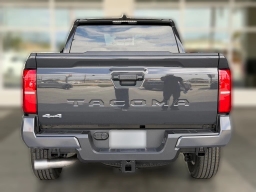 Toyota Tacoma 4WD SR5 Double Cab 6' Bed AT (Natl) 2026